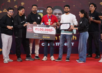 PhysicsWallah Empowers Scholars with over ₹2.2 Crore in Cash Rewards Strengthening Student Success 02